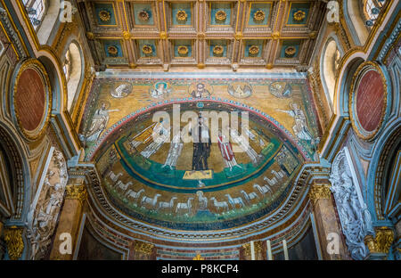 Basilika von San Marco in der Nähe von Venezia Palace und Campidoglio in Rom, Italien. Stockfoto