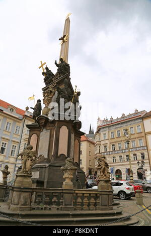 Pestsäule der Heiligen Dreifaltigkeit, Malostranské náměstí, Malá Strana (Kleinseite), Prag, Tschechien (Tschechische Republik), Europa Stockfoto