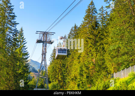 Kabine mit der Seilbahn auf Kasprowy Wierch, Polen Stockfoto