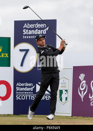 Gullane Golf Club, Gullane, Großbritannien. 12. Juli 2018. Aberdeen Investitionen Scottish Open Golf, Runde 1; Rickie Fowler in der 7-Stück Credit: Aktion plus Sport/Alamy leben Nachrichten Stockfoto