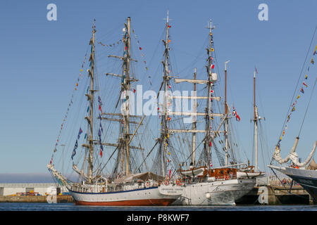 Sunderland, Großbritannien. 12. Juli 2018. Die Tall Ships Fryderyk Chopin und Christian Radic Credit: Dan Cooke Credit: Dan Cooke/Alamy Live News Credit: Dan Cooke/Alamy leben Nachrichten Stockfoto