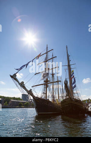 Sunderland, Großbritannien. 12. Juli 2018. Die Tall Ships Race in Sunderland im Nordosten Englands. Die großen Schiffe werden in Sunderland werden vom 11. bis 14. Juli vor dem Abflug auf der ersten Etappe der 2018 Tall Ships Race, Ebsjerg in Dänemark. Credit: Stuart Forster/Alamy leben Nachrichten Stockfoto