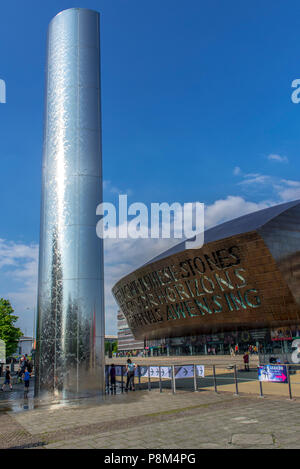 Wales Millennium Centre, Architekt Percy Thomas, Cardiff, South Glamorgan, Wales, Vereinigtes Königreich Stockfoto