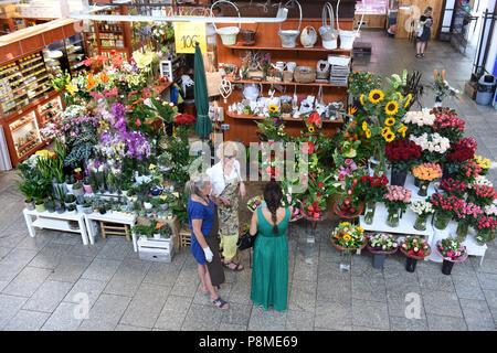 Wroclaw Markthalle Blume Stände in Schlesien Polen Europa Stockfoto