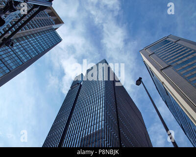 Wolkenkratzer Gebäude in Tokyo Shinjuku Stadtzentrum und Geschäftsviertel in Tokio - Japan Stockfoto