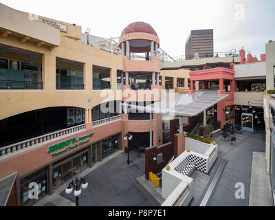 San Diego, 18.06.29: Das Horton Plaza Mall am 29.Juni 2018 in San Diego, Kalifornien Stockfoto