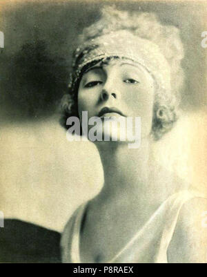 . 261 Doris Bauer - Feb 1920 Motion Picture Magazin Stockfoto