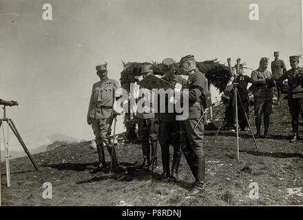 . 359 Karl I. besucht Folgaria (Vielgereuth), 15.5.1917 (BildID) 15552954 Stockfoto