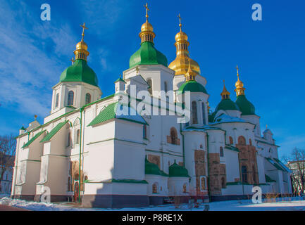 Kiew, Ukraine - die Hauptstadt der Ukraine ist eine faszinierende Mischung aus orthodoxen Geschichte und sowjetischen Erbe. Hier insbesondere der St. Sophia Kathedrale Stockfoto