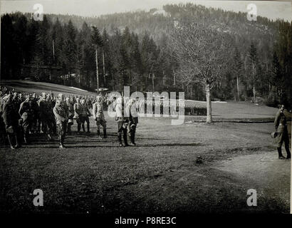 . 359 Karl I. besucht Folgaria (Vielgereuth), 15.5.1917 (BildID) 15553080 Stockfoto