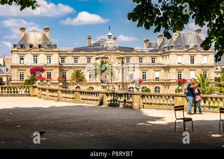 Die luxemburgische Palace im Jardin du Luxembourg in Paris, Frankreich Stockfoto