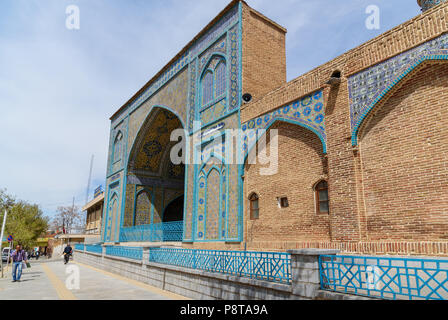 Sanandaj, Iran - 3. April 2018: Dar-Ol Ehsan Moschee oder Jame Moschee. Provinz Kurdistan Stockfoto