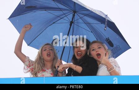 Manchester, UK Soapstars in Manchester City Centre credit Ian Fairbrother/Alamy Stockfotos Stockfoto