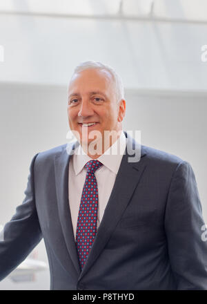 Garden City, New York, USA. Juni 21, 2018. Ehemalige NASA Space Shuttle Astronauten MIKE MASSIMINO ist in Long Island Air & Space Hall of Fame Class of 2018 an der Wiege der Luftfahrt Museum eingesetzt. Stockfoto