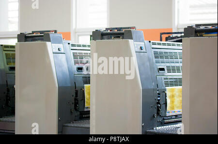 Offset Maschine - Drücken Sie die Taste Drucken Stockfoto