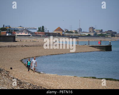 Sheerness, Kent, Großbritannien. 13. Juli 2018. UK Wetter: ein sonniger und warmer Tag in Sheerness, Kent. Credit: James Bell/Alamy leben Nachrichten Stockfoto