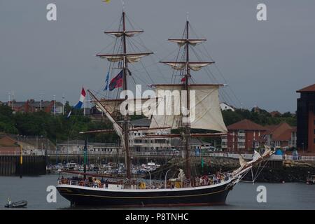 Sunderland, England, 13. Juli 2018. Die Klasse A Tall Ship Morgenster verlässt Sunderland Port auf einer Stadtrundfahrt während der Tall Ships Races 2018. Credit: Colin Edwards/Alamy Leben Nachrichten. Stockfoto