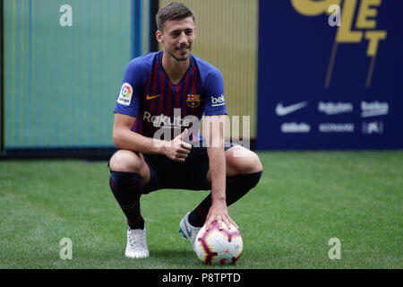 Juli 13, 2018. 13. Juli 2018. Camp Nou, Barcelona, Spanien - Präsentation von Clement Lenglet als neue Spieler des FC Barcelona, in Barcelona Quelle: Andres Garcia/AFP 7/ZUMA Draht/Alamy leben Nachrichten Stockfoto