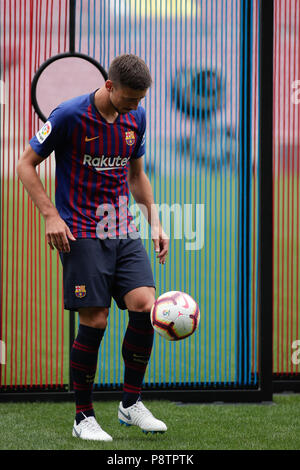 Juli 13, 2018. 13. Juli 2018. Camp Nou, Barcelona, Spanien - Präsentation von Clement Lenglet als neue Spieler des FC Barcelona, in Barcelona Quelle: Andres Garcia/AFP 7/ZUMA Draht/Alamy leben Nachrichten Stockfoto