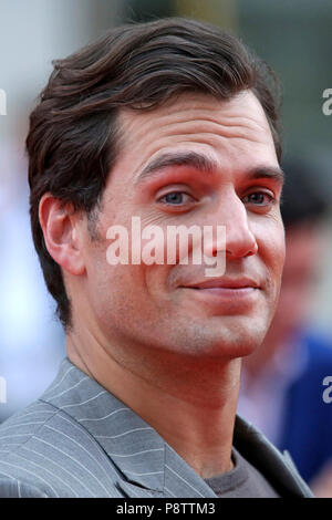 Henry Cavill die Teilnahme an der 'Mission: Impossible - Fallout' Weltpremiere im Palais de Chaillot am 12. Juli 2018 in Paris, Frankreich. Stockfoto