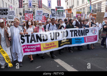 London, United Kingdon. 13. Juli 2018. 100.000 protestieren in London gegen den Besuch von US-Präsident Donald Trump. Credit: Mike Abrahams/Alamy leben Nachrichten Stockfoto