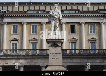 Die Statue von König Vittorio Emanuele II in Bergamo, Italien Stockfoto