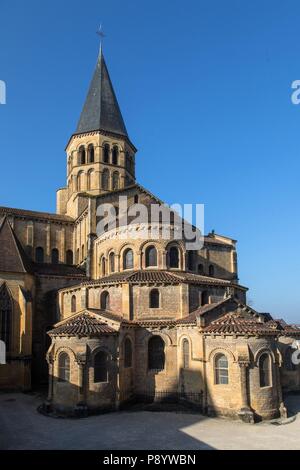 Sakrale Kunst IN PARAY-LE-MONIAL, Burgund, Frankreich Stockfoto