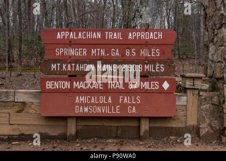 Appalachian Trail Ansatz Zeichen für 2018 in Amicalola Falls State Park Stockfoto