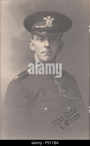 Vintage Foto von Waliser Polizei Polizist E. W. Jones. Kragen Nr. C 30. Stockfoto