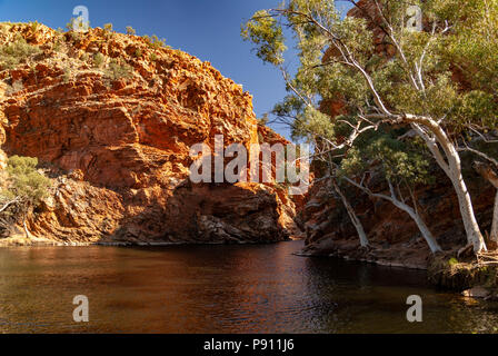 Ellery Creek Big Hole, West MacDonnell Ranges und National Park, in der Nähe von Alice Springs, Northern Territories, Australien Stockfoto