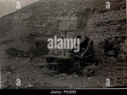 429 Monte Toraro. Italienischer 28 cm Mörser. (BildID) 15637308 Stockfoto