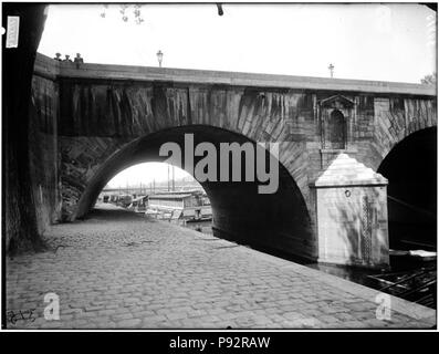468 Pont Marie - Vue du quai - Paris 04 - Médiathèque de l'architecture et du patrimoine - APMH 00037815 Stockfoto