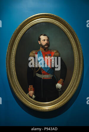 Porträt des Kaisers Alexander II. von Russland in der Uniform der Leib Garde des Preobraschenski Regiments von russischen Maler Ivan Tyurin aus der zweiten Hälfte der 1860er Jahre datiert auf Anzeige an der Ausstellung Kaiser Alexander II. im Staatlichen Historischen Museum in Moskau, Russland gewidmet. Die Ausstellung der 200. Jahrestag der Geburt von Alexander II läuft bis 18. Oktober 2018. Stockfoto