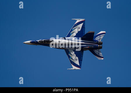 Speziell lackierte kanadische F-18, McDonnell Douglas CF-188A Hornet bei Royal International Air Tattoo, RIAT 2018, RAF Fairford. Stockfoto