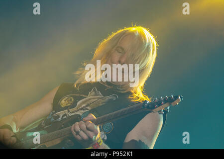 Tours, Frankreich. 14. Jul 2018. Steve Morse der Lead Gitarrist von Deep Purple am jährlichen amerikanischen Touren Festival, Tours, Frankreich. Credit: Julian Elliott/Alamy leben Nachrichten Stockfoto