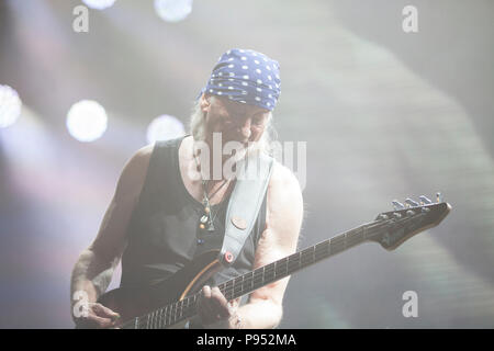 Tours, Frankreich. 14. Jul 2018. Roger Glover der Bassist von Deep Purple am jährlichen amerikanischen Touren Festival, Tours, Frankreich. Credit: Julian Elliott/Alamy leben Nachrichten Stockfoto