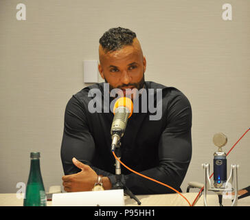 New York, NY. Drücken Sie Event für Amerikanische Götter Fernsehen STARS Show mit Stern Ricky auszuhöhlen. April 17, 2017. @ Veronica Bruno/Alamy Stockfoto