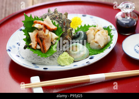 Sazae keine Sashimi, Japanisch frische rohe melshellfish Sashimi Stockfoto