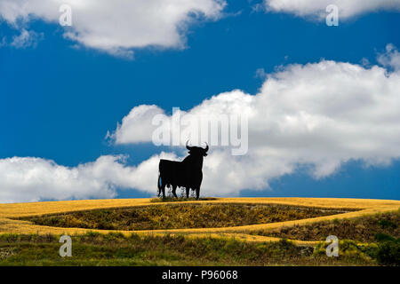 Toro de Osborne, Osborne, Stier, die Werbung in der Nähe von Malaga, Andalusien, Spanien Stockfoto