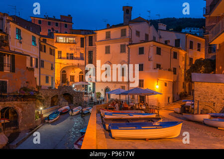 Die italienischen Fischerdorf von Tellaro, im Golf von La Spezia in der Nähe der Cinque Terre. Stockfoto