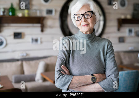 Elegante älteren Dame Stockfoto