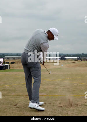 Tiger Woods während der Vorschau Tag der offenen Meisterschaft 2018 bei Carnoustie Golf Links, Angus. Stockfoto