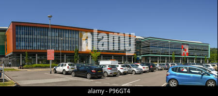 Panoramablick auf die Nantgarw Campus Gebäude von Coleg y Cymoedd, eine mittelgroße Weiterbildung Hochschule in South Wales Stockfoto