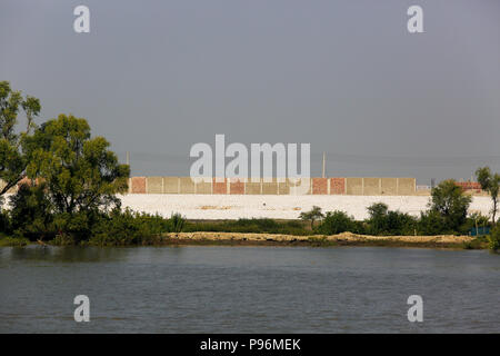 Rampal Kohle basierte Kraftwerksprojekt, ein Joint Venture Unternehmen ist bekannt als Bangladesch-indischen Freundschaft Gesellschaft (BIFPC) am Ufer des Flusses Giuseppe. Stockfoto