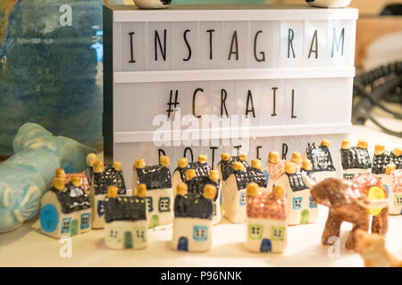 social media marketing using branded hashtag to encourage user-generated content by a small business -  Crail Pottery, Fife, Scotland, UK Stockfoto