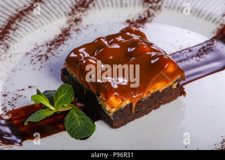 Caramel Brownie Kuchen Karamell Stockfoto