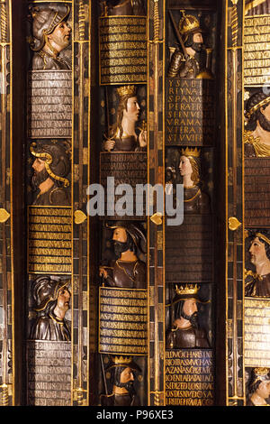 Mittelalterliche Decke in Museo Casa de Los Tiros de Granada. Andalusien, Spanien Stockfoto