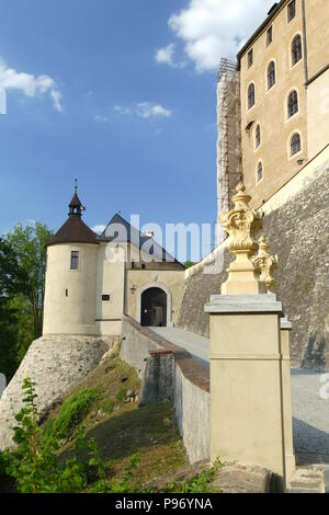 Cesky: Burg Äœeský schloss in der Tschechischen Republik, Eingang Stockfoto