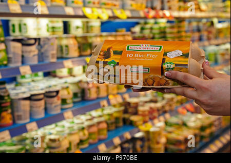 Deutschland, Nordrhein-Westfalen - Biomarkt in Essen. Stockfoto