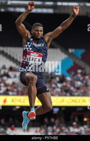 Olympiastadion, London, UK. 14. Juli 2018. Die Leichtathletik-WM 2018. Kevin Luron (Frankreich) Bronze in der Mens Dreisprung mit 16,67 in der konstituierenden Leichtathletik-WM. Acht Nationen, acht Athleten und acht Punkte pro Veranstaltung zur Verfügung, die höchste zählende Nation mit einer Platin Trophäe Credit: Andy Gutteridge/Alamy Leben Nachrichten belohnt Stockfoto